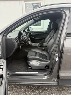 PORSCHE Macan S PDK *TOP-GEPLEGT*ALLE SERVICE BEI PORSCHE*MFK FRISCH*20" PORSCHE ALU*