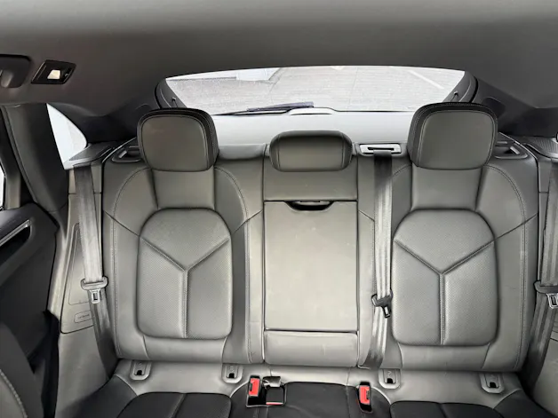 PORSCHE Macan S PDK *TOP-GEPLEGT*ALLE SERVICE BEI PORSCHE*MFK FRISCH*20" PORSCHE ALU*