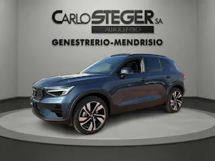 VOLVO XC40 B3 Benzin Mild Hybrid Plus Dark DCT