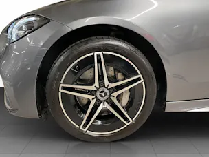 MERCEDES-BENZ C 300 e T AMG Line