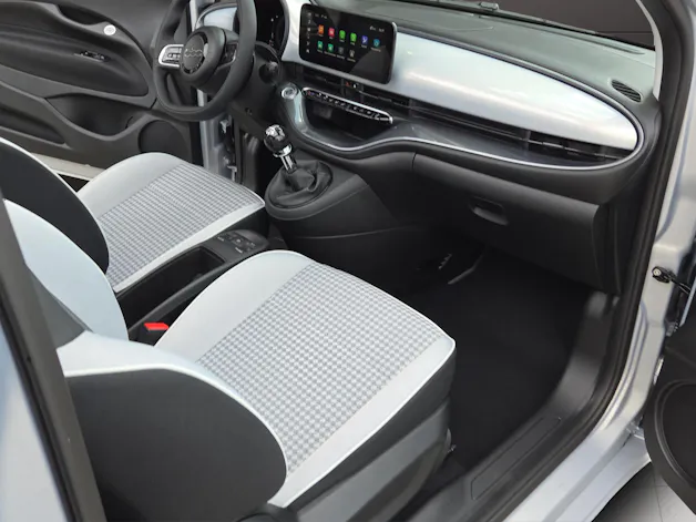 Fiat 500 Cabrio 1.0 Hybrid Dolce Vita