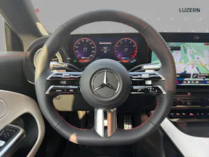 MERCEDES-BENZ CLA Shooting Brake 220 4Matic 8G-DCT