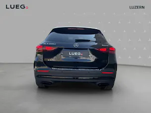 MERCEDES-BENZ GLA 220d 4Matic 8G-DCTSwiss Star