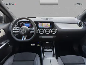 MERCEDES-BENZ GLA 220d 4Matic 8G-DCTSwiss Star
