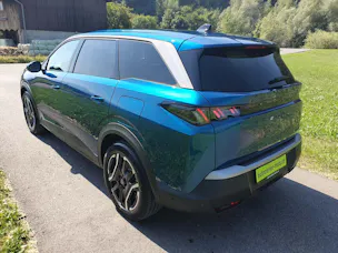 Peugeot 5008 e-Allure Premium 4x4