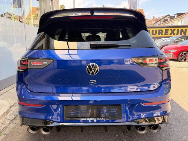VW Golf R 2.0 TSI 333 PS 4MOTION *** AKRAPOVIC ABGAS & LEDER NAPPA ***