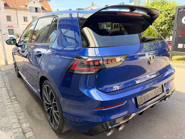 VW Golf R 2.0 TSI 333 PS 4MOTION *** AKRAPOVIC ABGAS & LEDER NAPPA ***