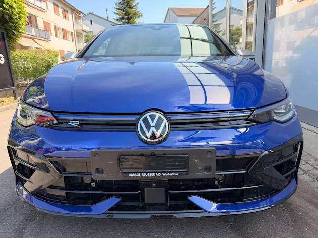 VW Golf R 2.0 TSI 333 PS 4MOTION *** AKRAPOVIC ABGAS & LEDER NAPPA ***