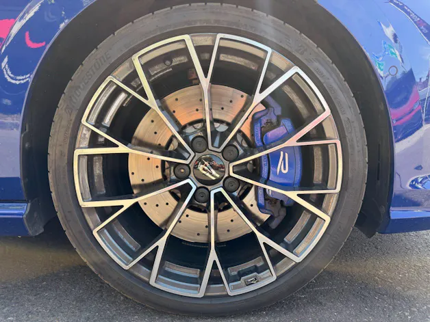 VW Golf R 2.0 TSI 333 PS 4MOTION *** AKRAPOVIC ABGAS & LEDER NAPPA ***