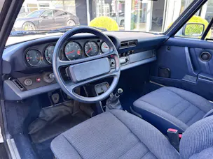 PORSCHE 911 Carrera Coupé