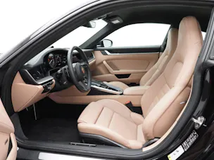 PORSCHE 911 Turbo