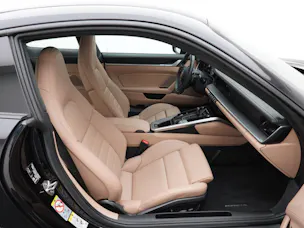 PORSCHE 911 Turbo