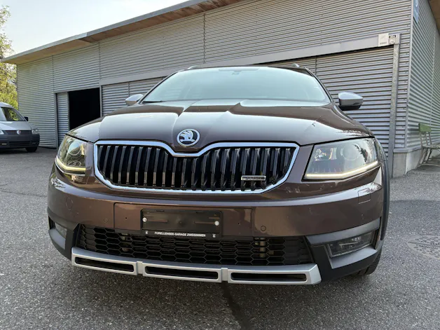 Škoda Octavia Combi 2.0 TDI Scout 4x4 DSG
