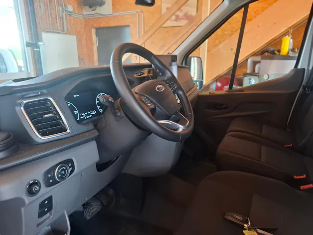 Ford E-Transit Van 350 L2H2 68kWh Trend