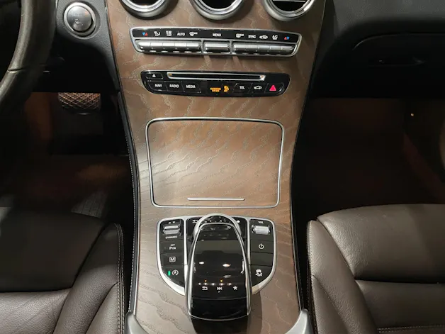 Mercedes-Benz GLC 250 Exclusive 4Matic 9G-Tronic