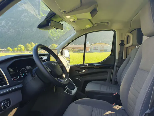 Ford Tourneo Custom 320 L1 2.0 TDCi 185 Titanium