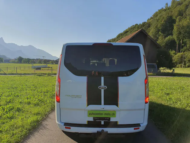 Ford Tourneo Custom 320 L1 2.0 TDCi 185 Titanium
