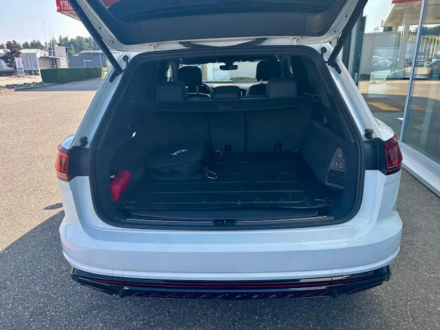 VW Touareg 3.0 TSI eHybrid R Tiptronic