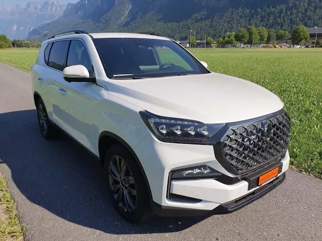 KGM -SsangYong Rexton RX 2.2 CRDi White Pearl Edition