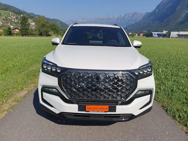 KGM -SsangYong Rexton RX 2.2 CRDi White Pearl Edition