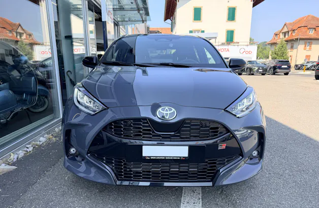 Toyota Yaris 1.5 GR Sport e-CVT