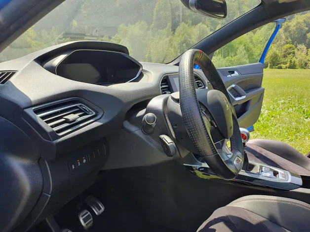 Peugeot 308 1.6 PureTech GTi S/S 262 PS