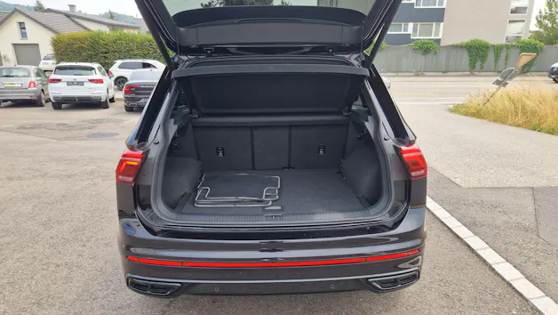 VW Tiguan 2.0TSI R-Line Black Design 4Motion DSG