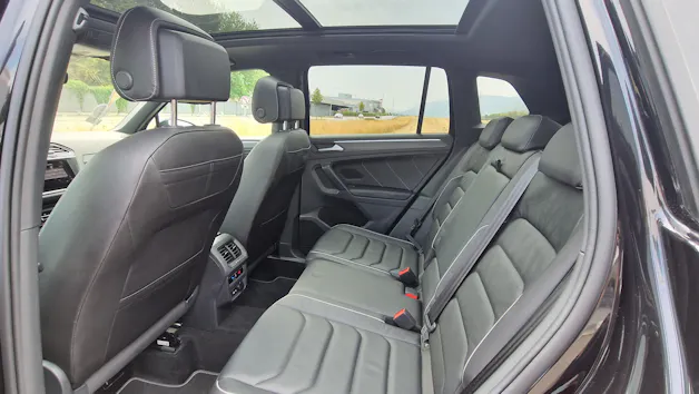 VW Tiguan 2.0TSI R-Line Black Design 4Motion DSG