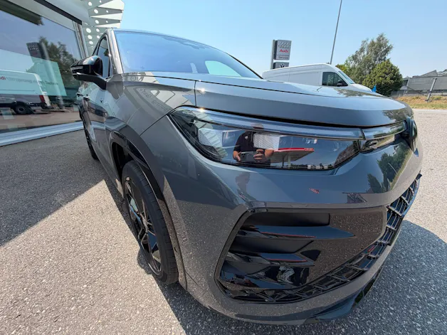 VW Tayron 2.0 TSI R-Line Plus DSG 4Motion