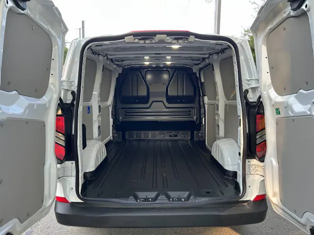 Ford Transit Custom Van 320 L1 2.5 Duratec 233 Trend PHEV