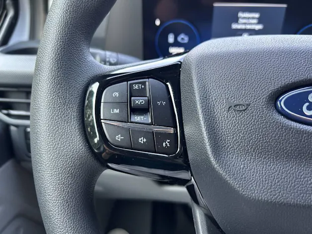 Ford Transit Custom Van 320 L1 2.5 Duratec 233 Trend PHEV