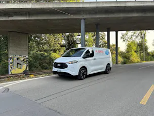 Ford Transit Custom Van 320 L1 2.5 Duratec 233 Trend PHEV