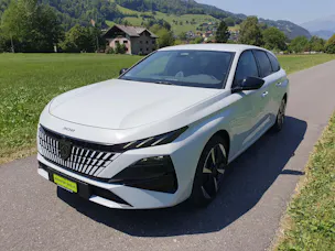 Peugeot 308 SW e-Allure