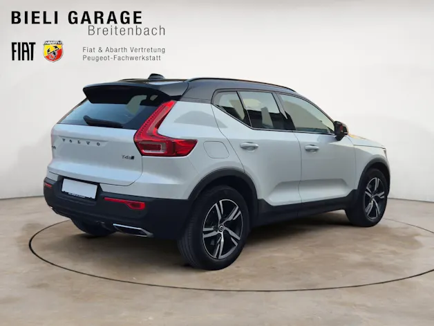 Volvo XC40 T4 AWD R-Design Geartronic