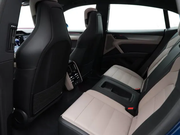 Porsche Cayenne S Coupé Electric