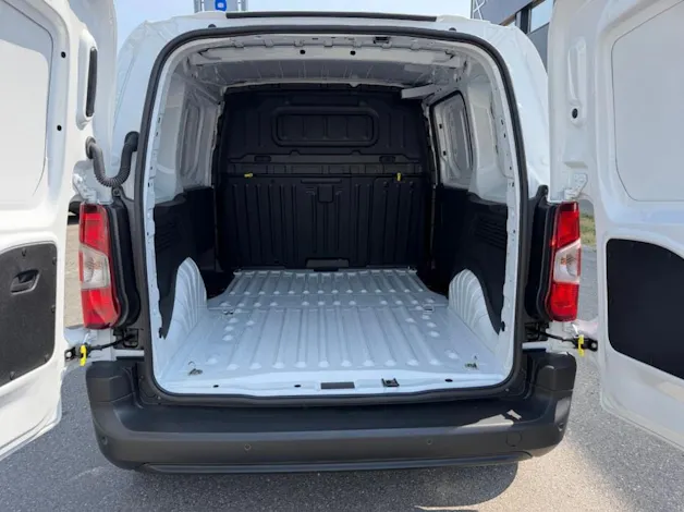 Fiat E-Doblo L1 50kWh 800kg Easy Pro