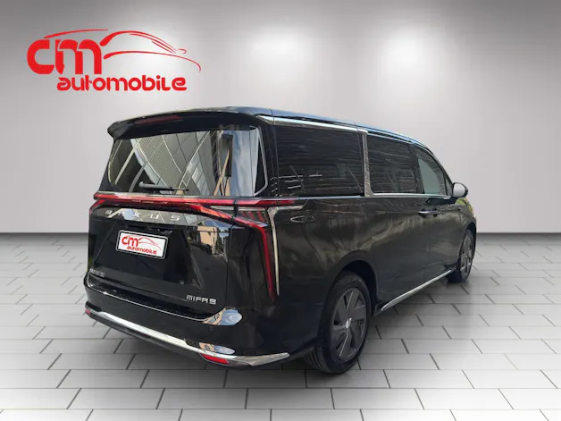 Maxus Mifa 9 Luxury 90kWh