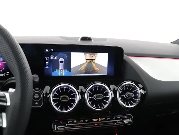 Mercedes-Benz GLA 200 Night Star 7G-D