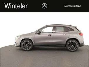 MERCEDES-BENZ GLA 200 Night Star 7G-D