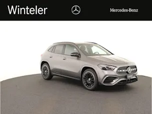 MERCEDES-BENZ GLA 200 Night Star 7G-D