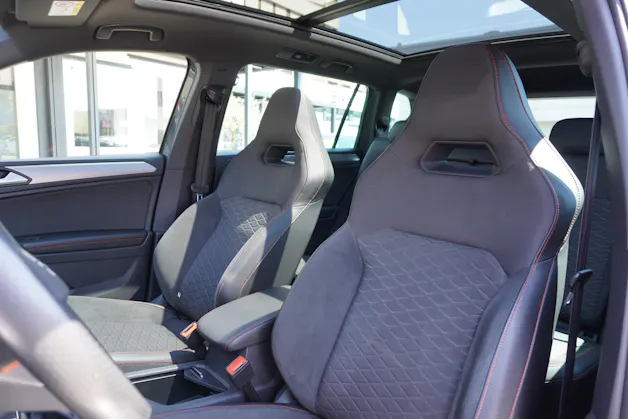 SEAT Tarraco 2.0TSI FR 4Drive DSG 7-PLÄTZER!!!