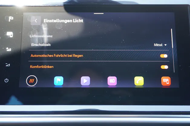 SEAT Tarraco 2.0TSI FR 4Drive DSG 7-PLÄTZER!!!