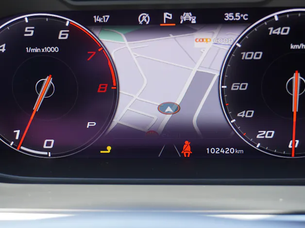 SEAT Tarraco 2.0TSI FR 4Drive DSG 7-PLÄTZER!!!