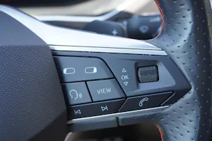 SEAT Tarraco 2.0TSI FR 4Drive DSG 7-PLÄTZER!!!