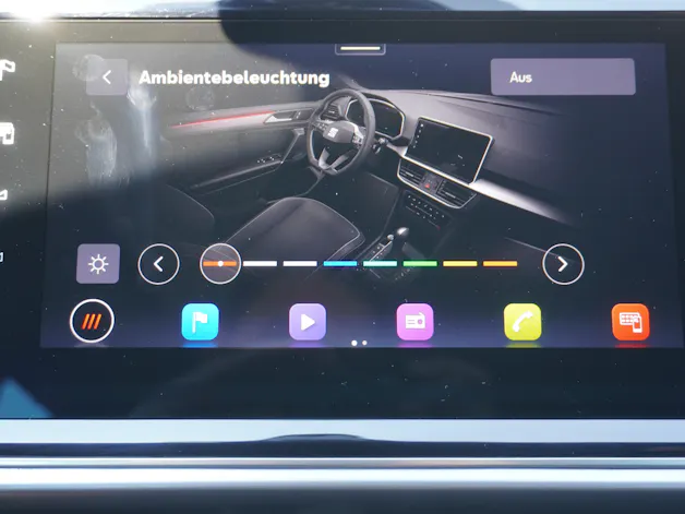SEAT Tarraco 2.0TSI FR 4Drive DSG 7-PLÄTZER!!!