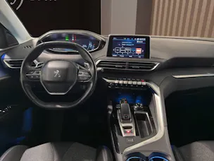PEUGEOT 5008 1.2 Pure Tech Allure EAT