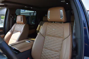 Cadillac Escalade Premium Luxury ESV