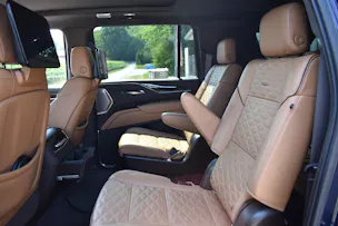 Cadillac Escalade Premium Luxury ESV