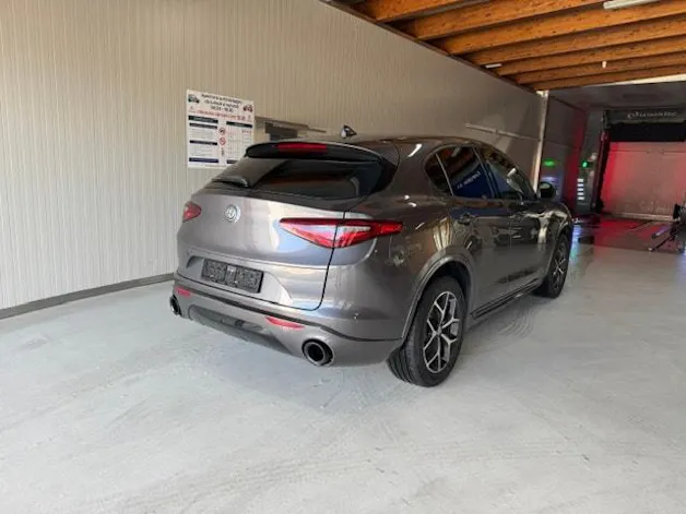 Alfa Romeo Stelvio 2.0 Super Q4 Automatic