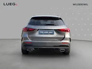 MERCEDES-BENZ GLA 200 Night Star 7G-DCT